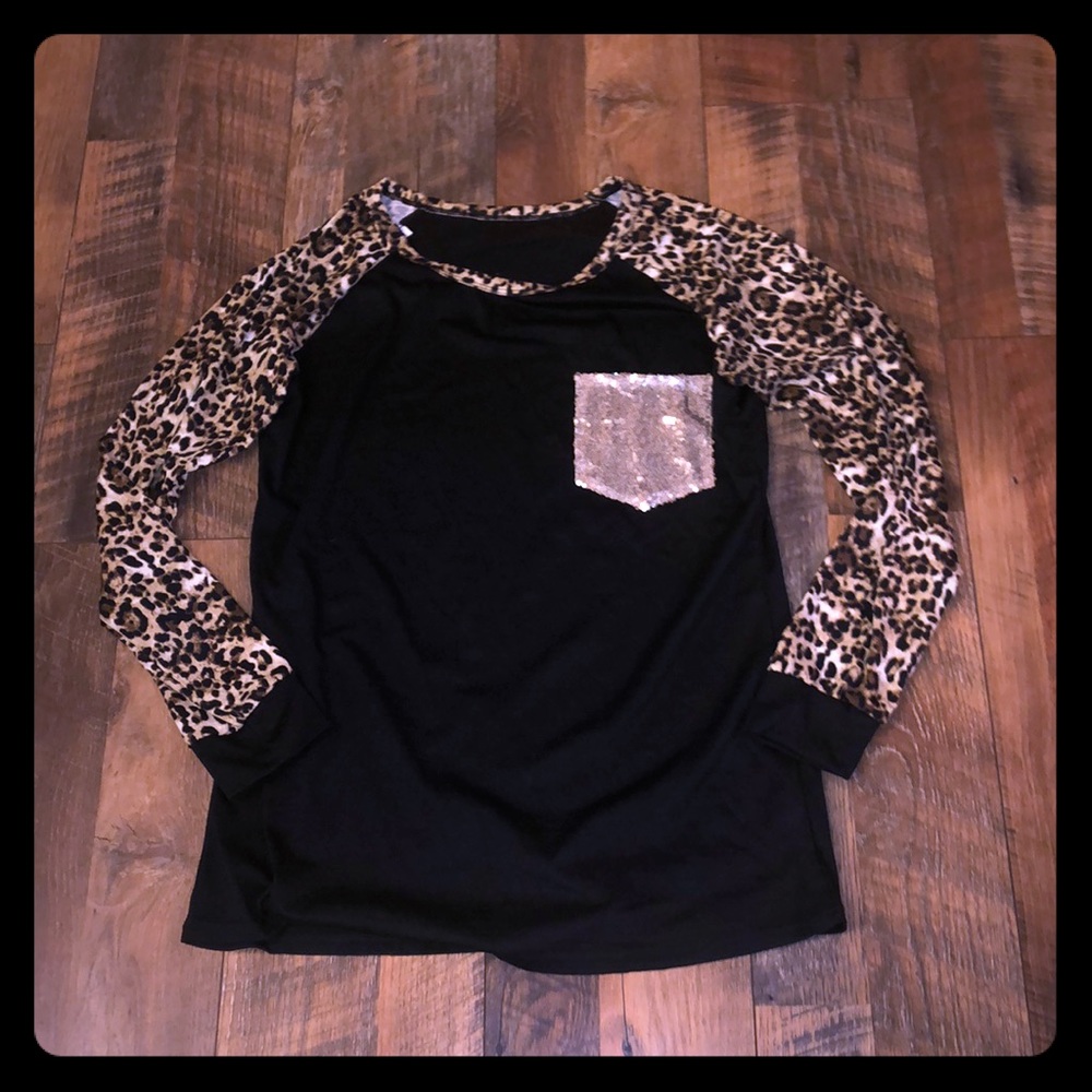 Boutique sequin pocket long sleeve